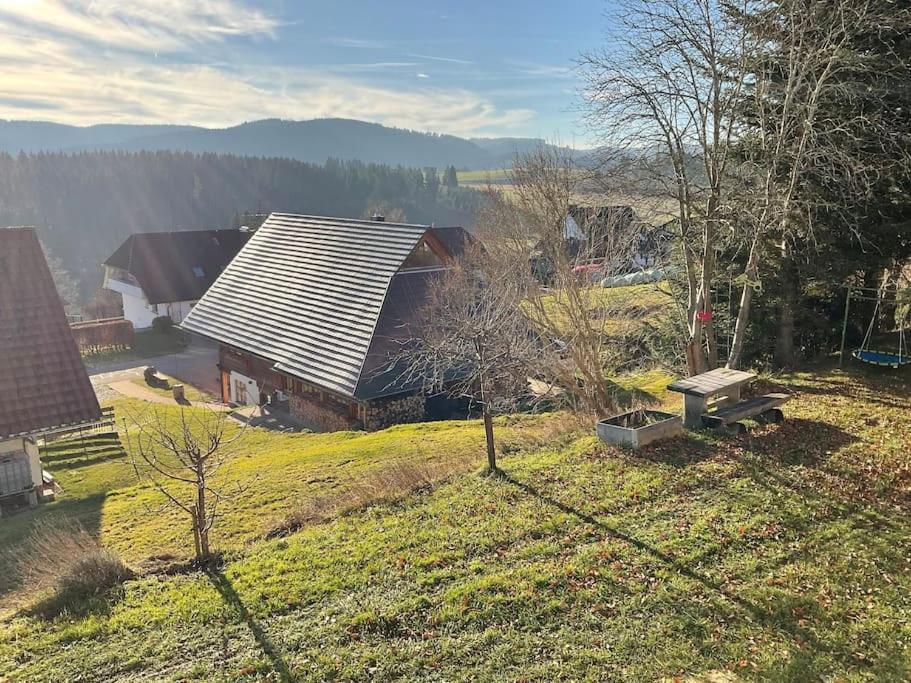 Ferienwohnung Zur Alten Schmiede Lenzkirch Exterior foto
